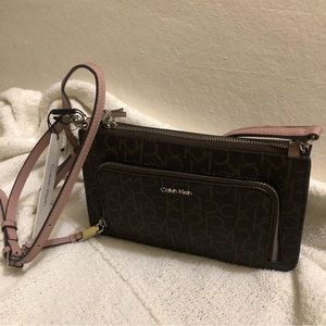 Calvin Klein Demi Crossbody